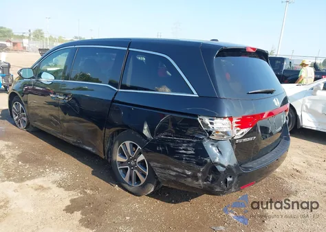 2016 Honda Odyssey Touring/Touring Elite z USA, uszkodzony, nr VIN 5FNRL5H95GB132889